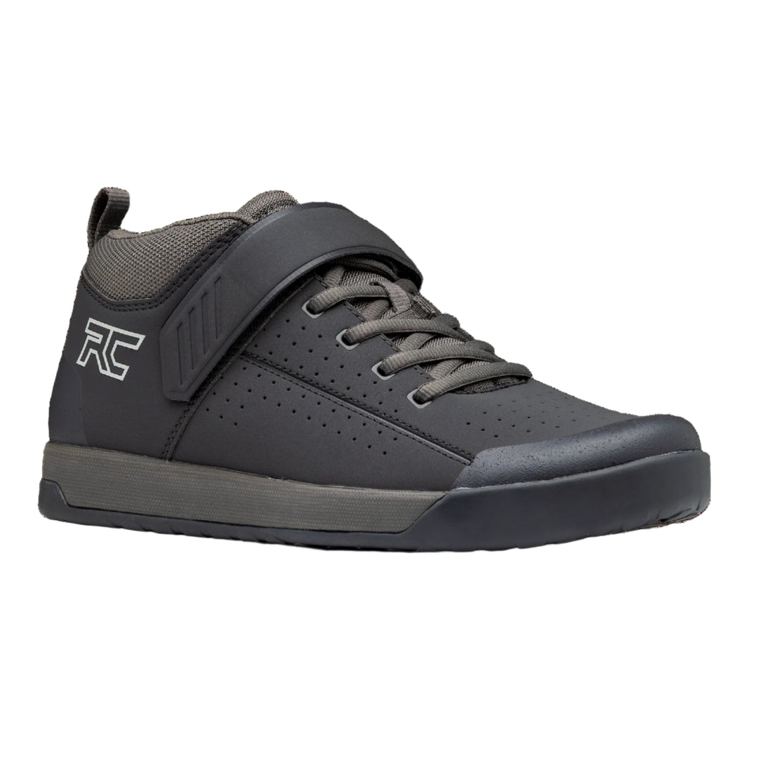 Wildcat Flat Shoes