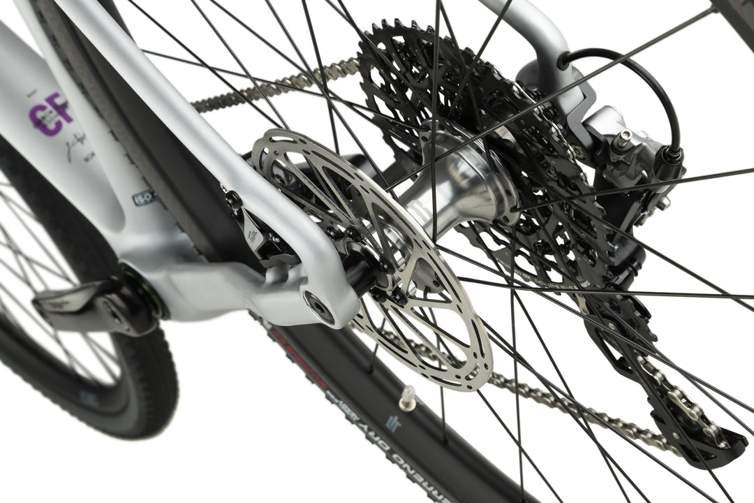 Ruut CF2