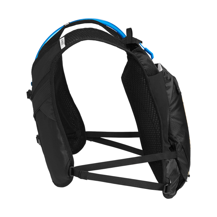 Chase Race 4 Hydration Vest with Crux 1.5L Reservoir