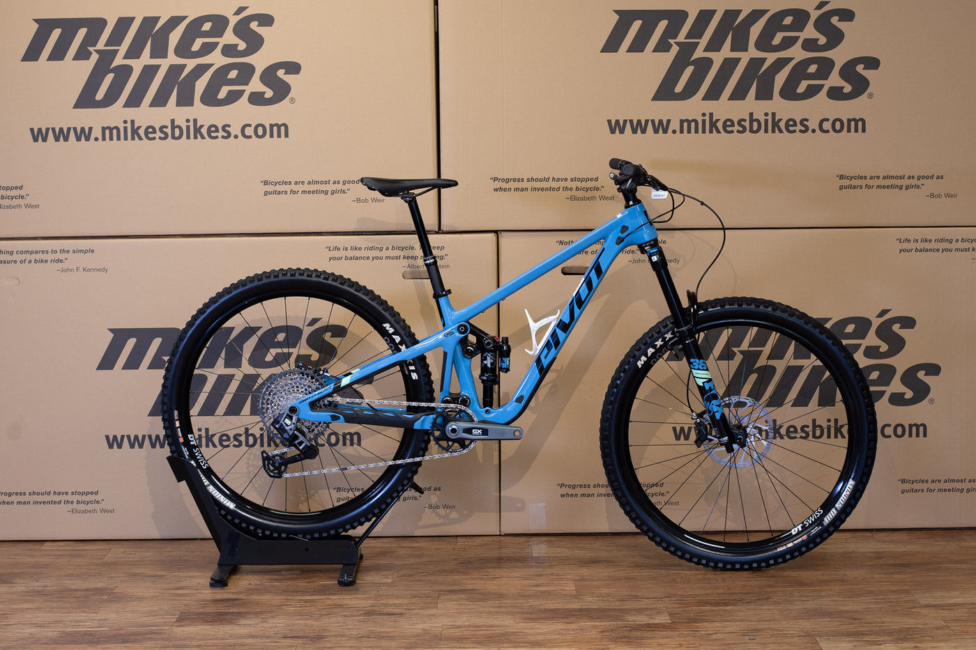 Switchblade V6 Ride GX AXS Demo (Small)