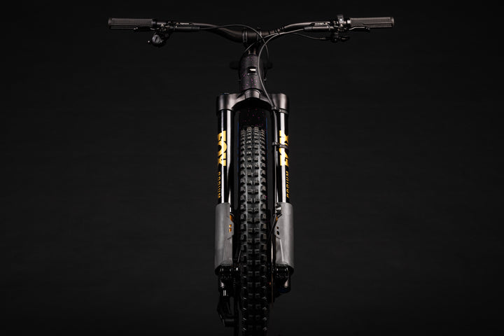 Bullit 4 CC Podium Limited Edition - Black/Pink Splatter
