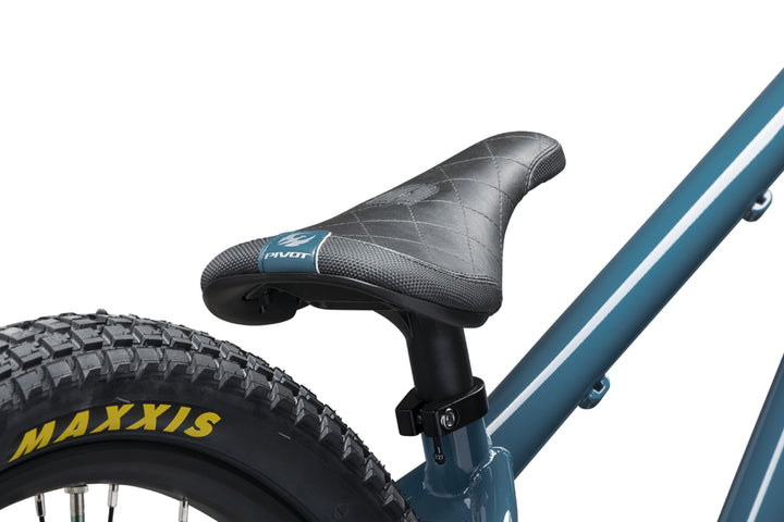 Pivot Point - Dusk Blue