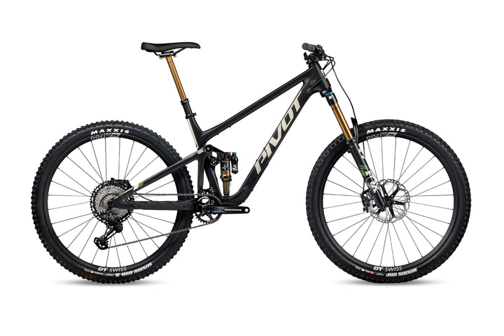 Pivot Switchblade V6 Pro XT/XTR - Stealth Mojave