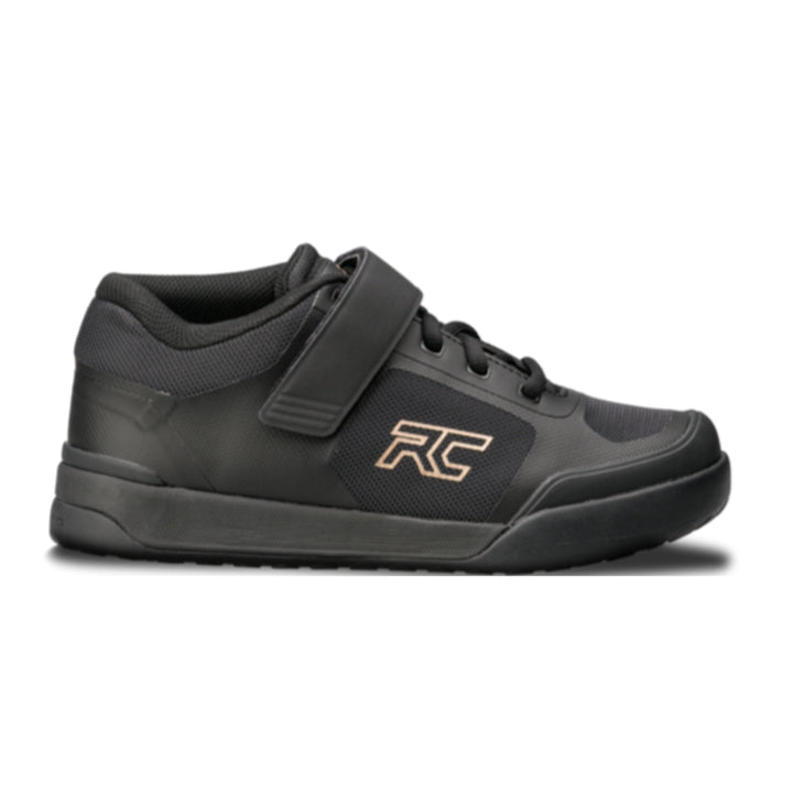 Traverse Mountain Shoes (Women's)