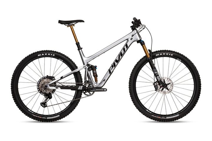 Pivot Trail 429 Pro XT/XTR Carbon Wheels - Silver