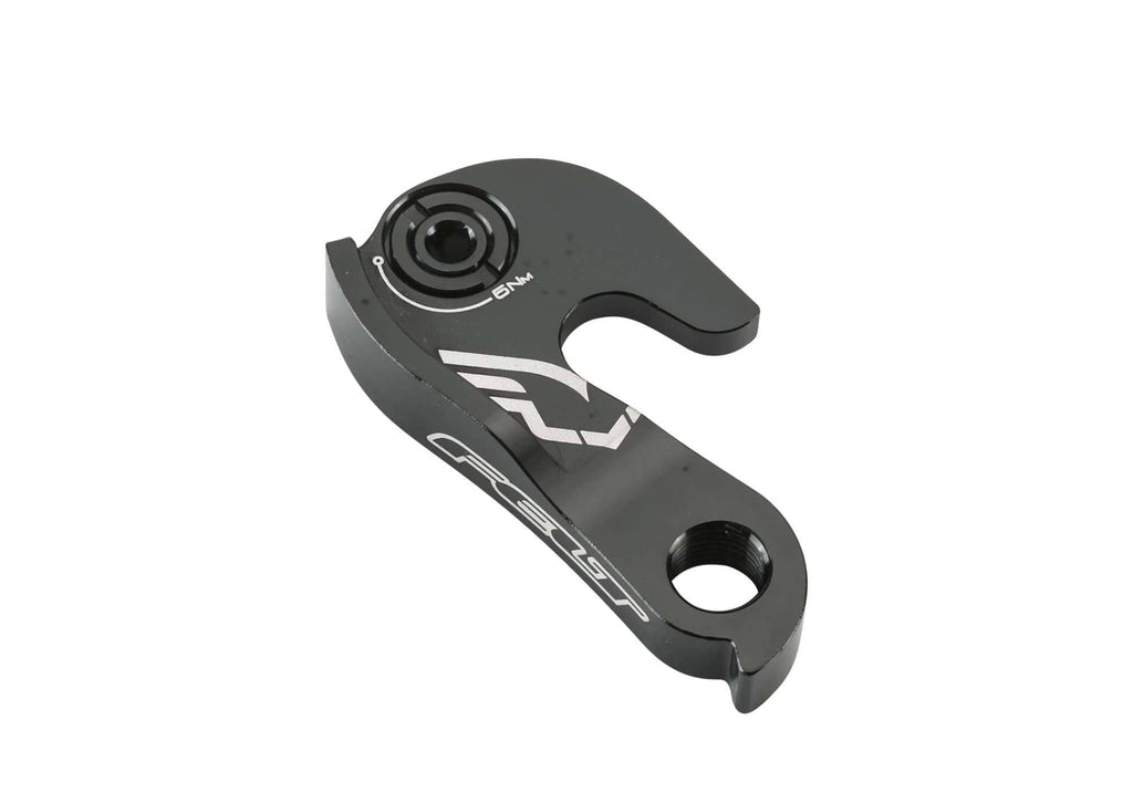 BP0A330_D-HANGER-ROAD-