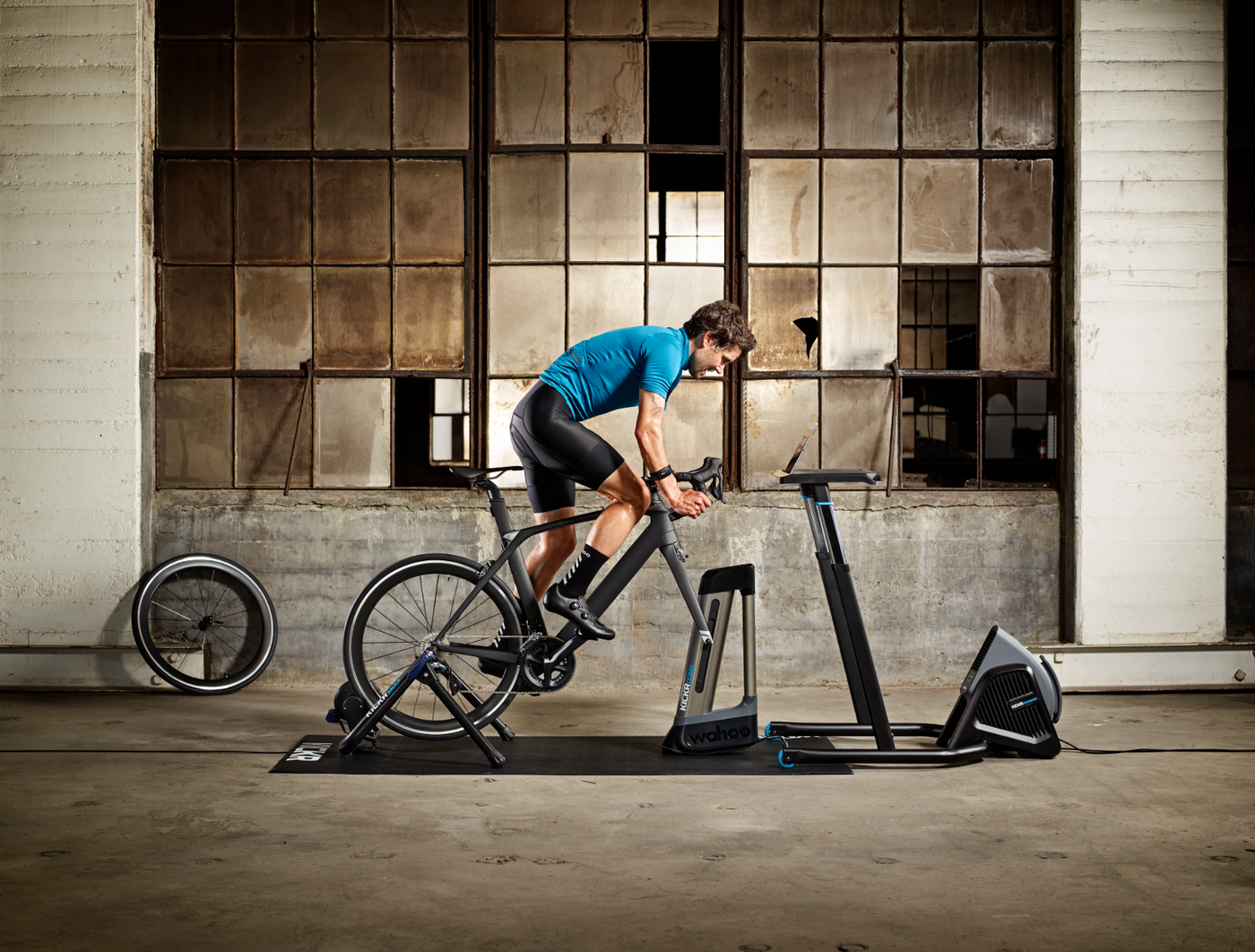 Wahoo kickr top climb grade simulator