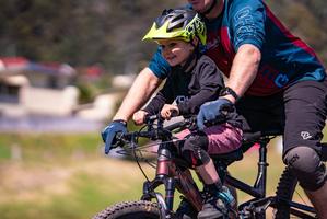 Child Handlebars w/Grips