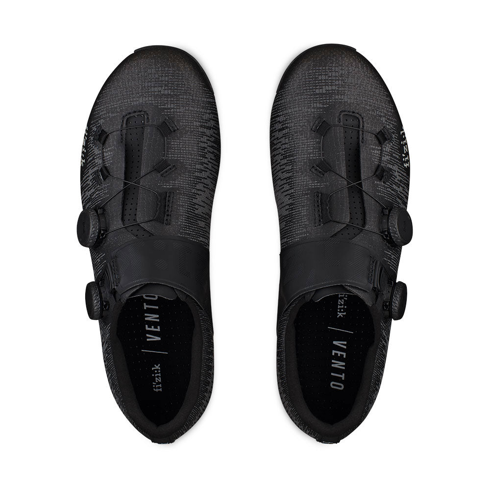【Fizik】VENT INFINITO KNIT CARBON WIDE Fizik Vento Infinito Knit Carbon 2 Wide Road Shoes – Mike's Bikes