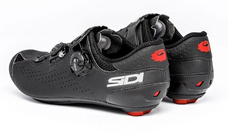 Genius 10 Road Shoes